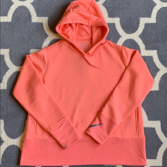 FINAL PRICE⬇️✨Nike Swoosh Hoodie✨ - Picture 1 of 5